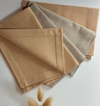 Serviettes de table en lin قمرايا