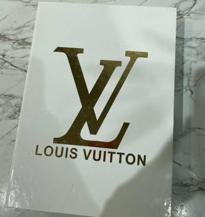 Livre decoratif